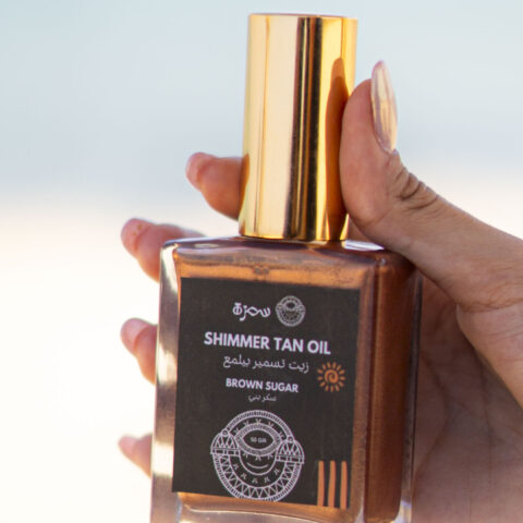 Tanning oil (Shimmering or non shimmering)