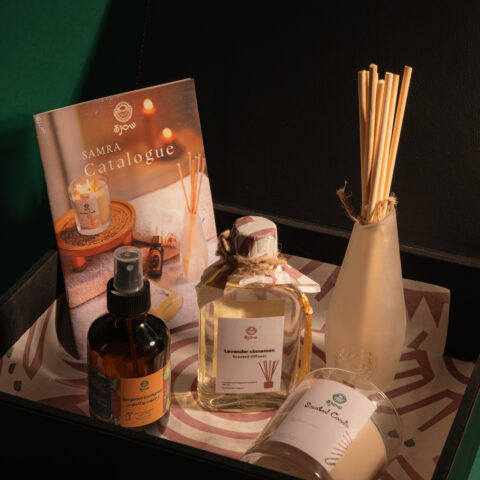 Corporate Gifting Set 3: Friendly Office giveaways